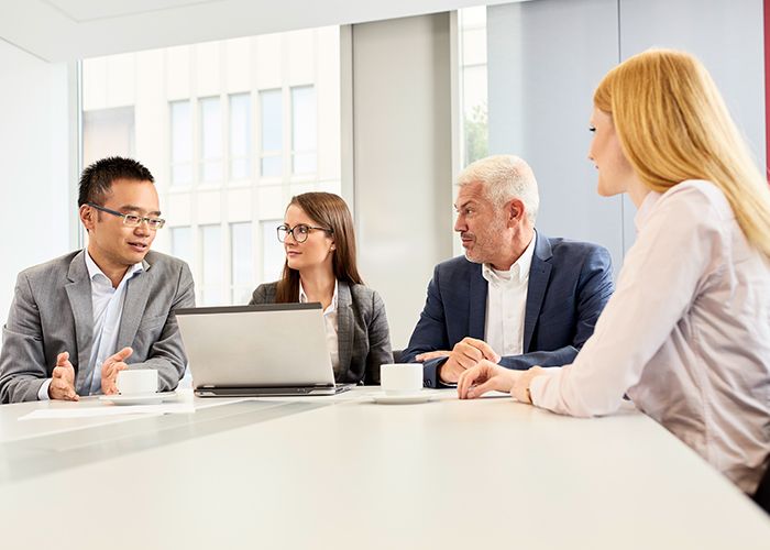 職場新人和專業人士